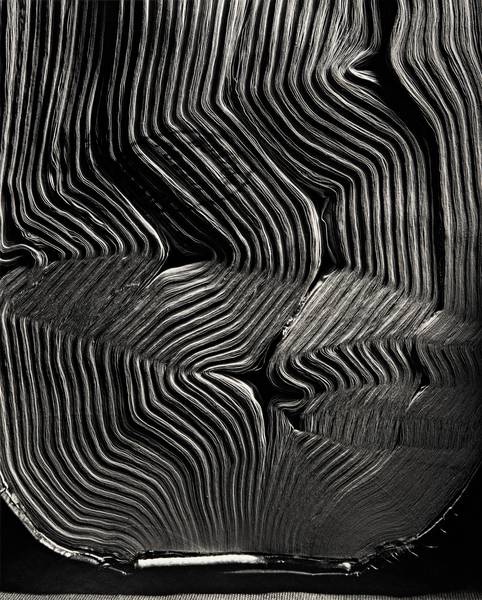 Abelardo Morell (1948, Cuba, États-Unis) Book with Wavy Pages, 2001 © Abelardo Morell / Courtesy of the artist and Edwynn Houk Gallery, New York and Zurich