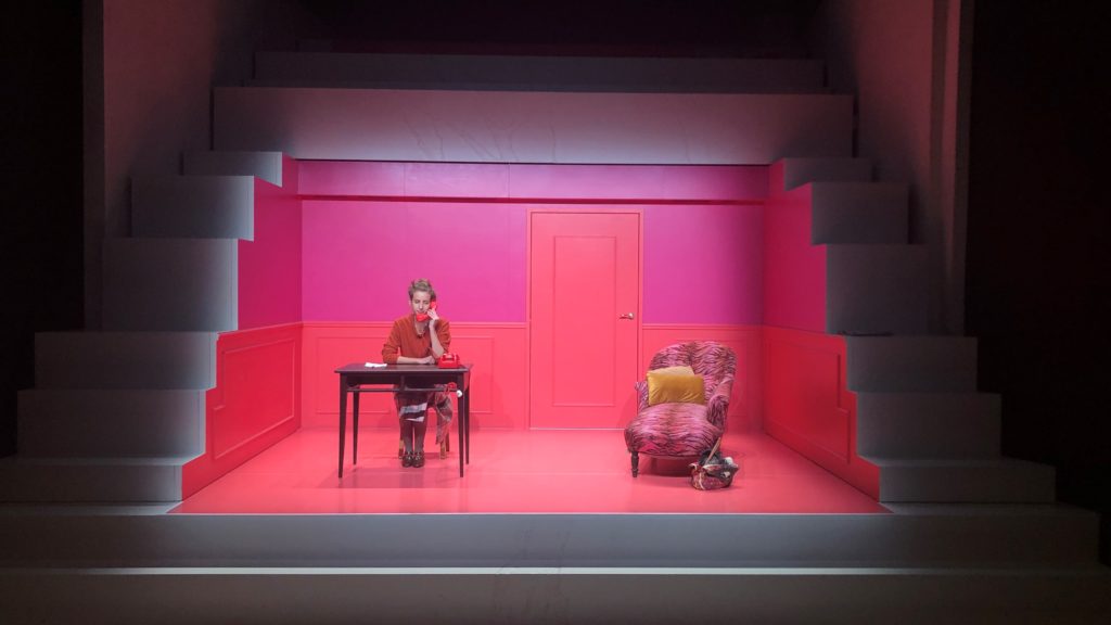 Cette année, Le Père Noël est une benne à ordures – Lisa Lorenzelli